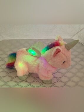 Shimmer The Magical Unicorn Animated Plush Toy Lights Up, Walks, Shakes Preowned